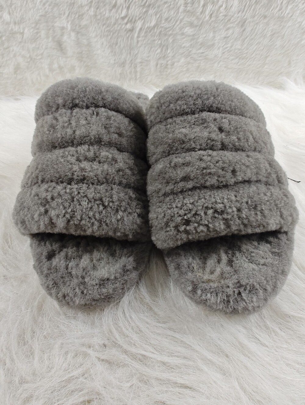 UGG Fluff Yeah Slide Slippers Gray Shearling Platform Fuzzy Women's Size 10